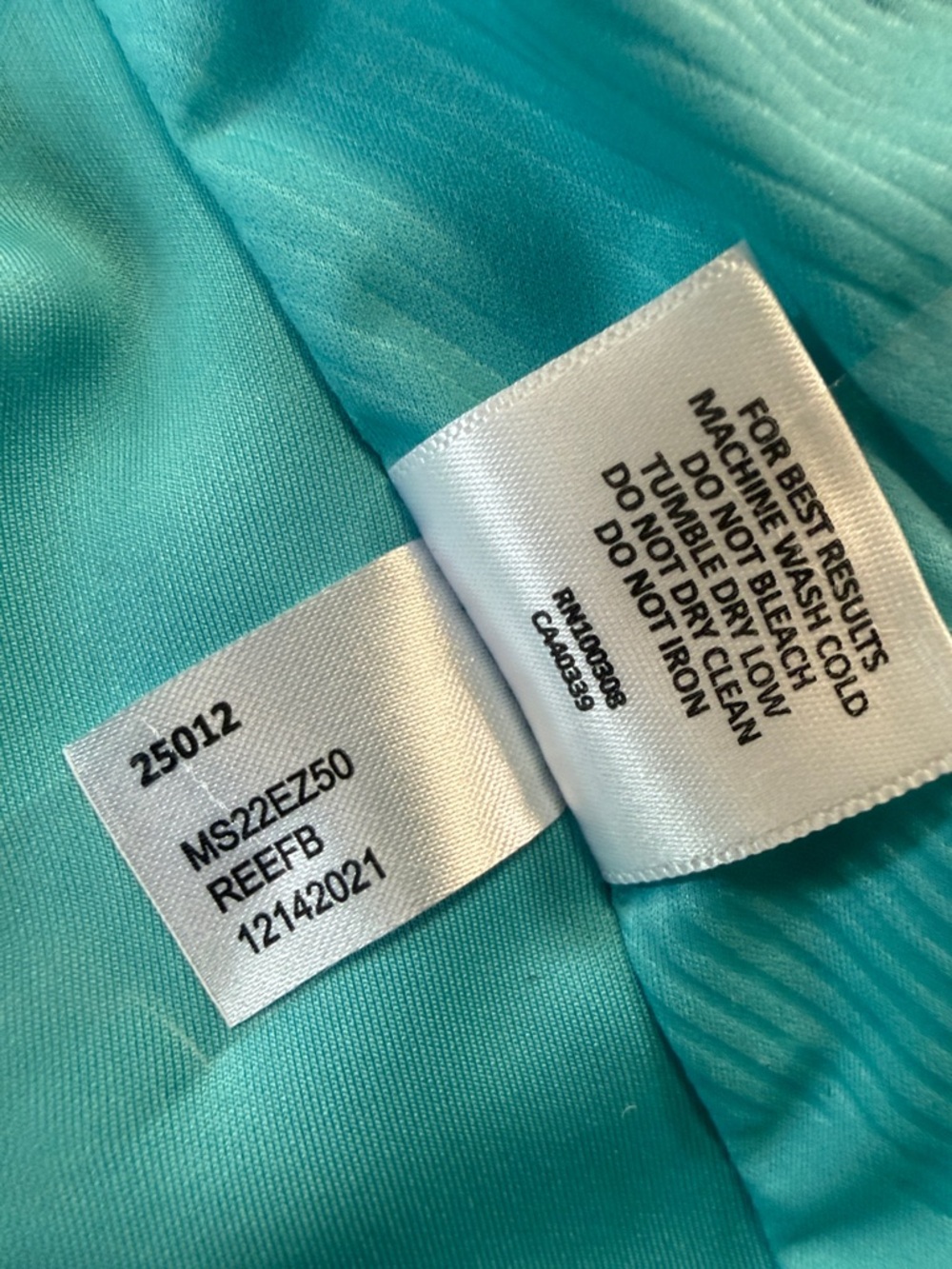 NEW Peter Millar Hyperlight Merge Full Zip Performance Golf Jacket Reef Medium - Picture 13 of 14